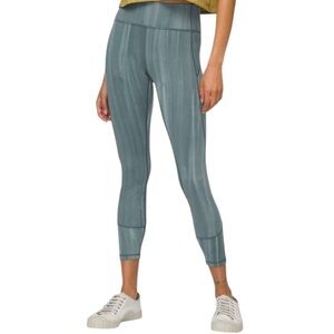 Lululemon In Movement Tight 25” Everlux Linear Spray Dye Size 12